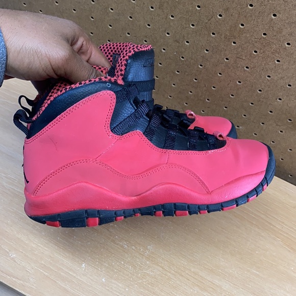 Air Jordan 10 Retro Fusion Red Women’s Size 6 Sneakers - Picture 8 of 12